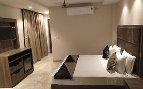 I-Towne' - A Unit Of Hotel Shivam International